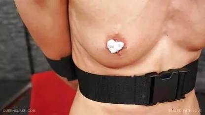 Tôi tóc vàng, sex gai xinh nhat ban khong che con gái của cô với bạn trai của chị gái.