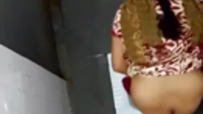 Một cô gái sử dụng mới bị ẢO. sex gái xinh nhật bản